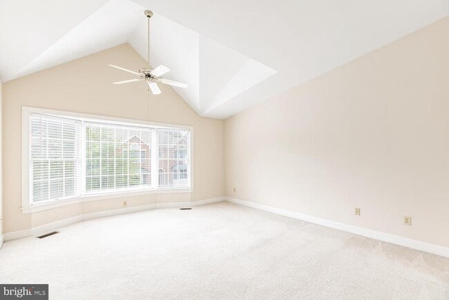 Building Photo - 8165 Madrillon Ct