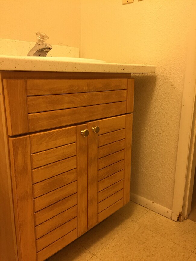 Building Photo - 16311 W 14th Ave