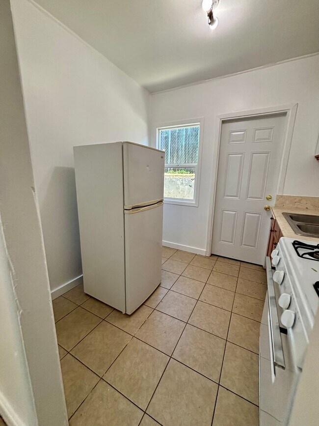 Building Photo - 7529 Foothill Blvd