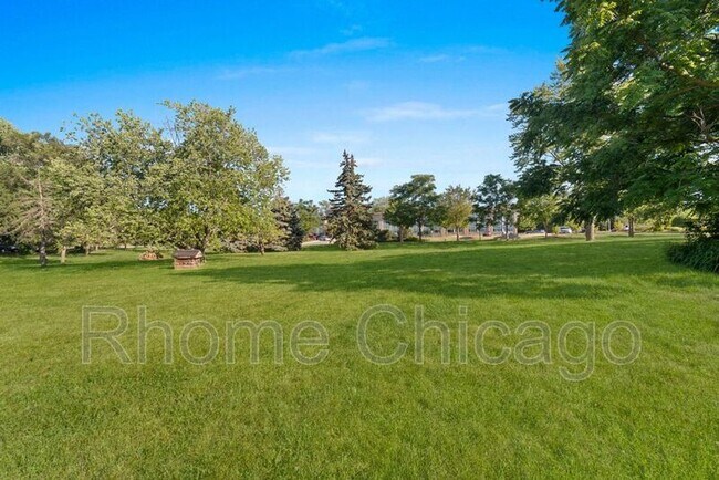 Building Photo - 1709 S Highland Ave