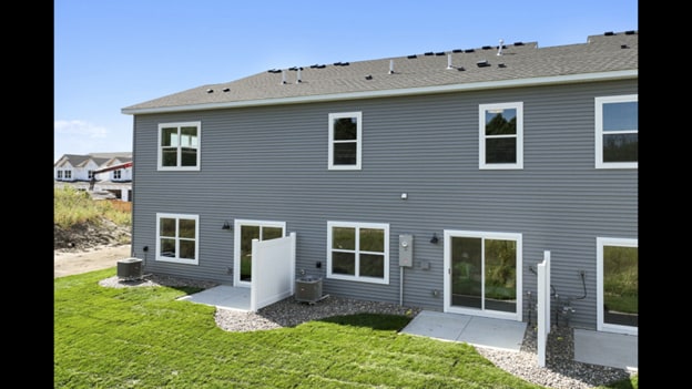 Building Photo - 356 Trenton Ln N
