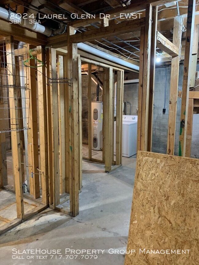 Building Photo - 3 bedroom in Deer Path Woods