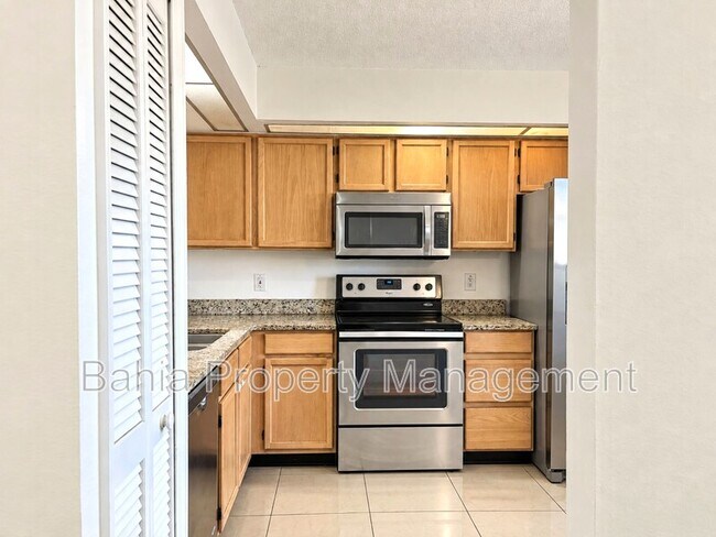Building Photo - 13903 Timberland Dr