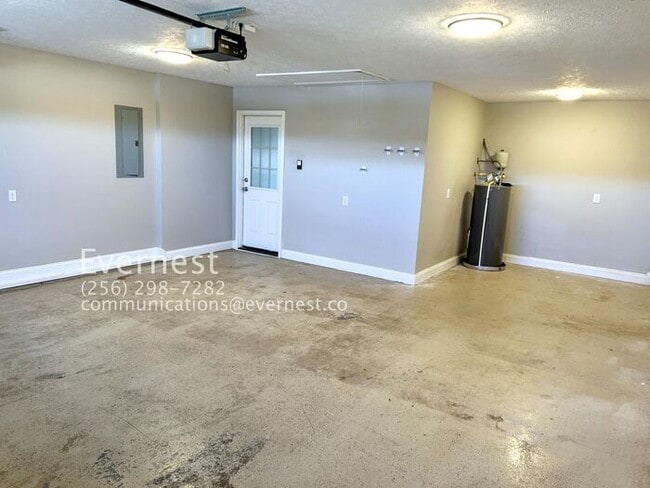 Building Photo - 20448 Johnson Rd