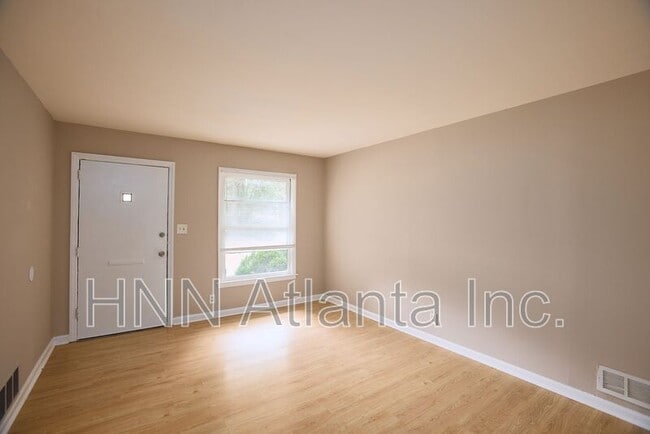 Building Photo - 2065 Nettie Ct