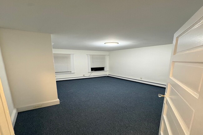 Building Photo - 111 Grand