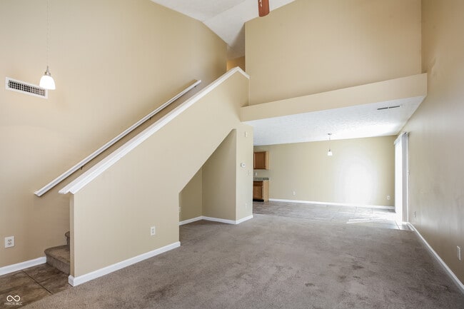 Building Photo - 5003 Lewiston Dr