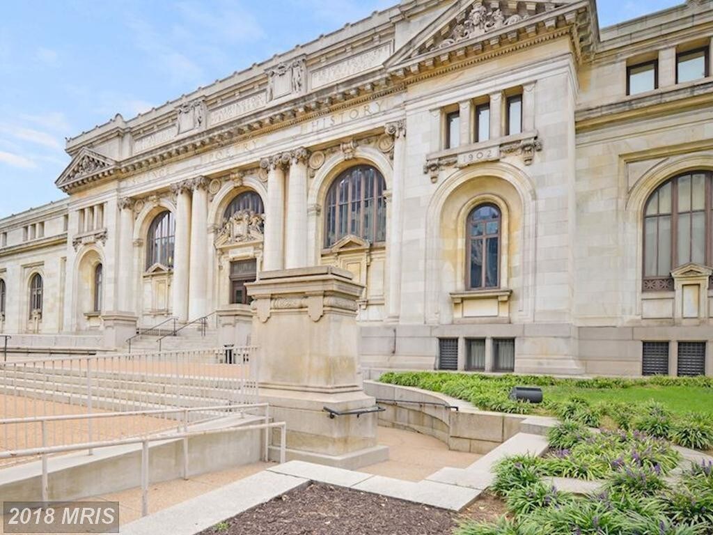 Carnegie Library - 437 New York Ave NW