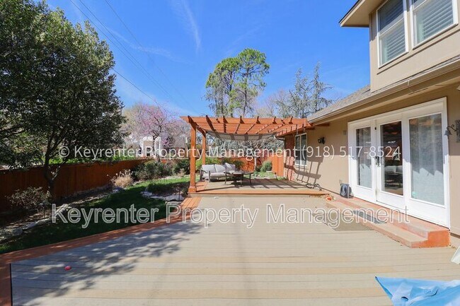 Building Photo - 3702 E 85th Pl