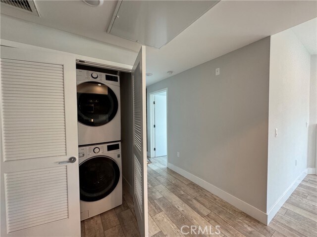 Building Photo - 4383 N Sepulveda Blvd