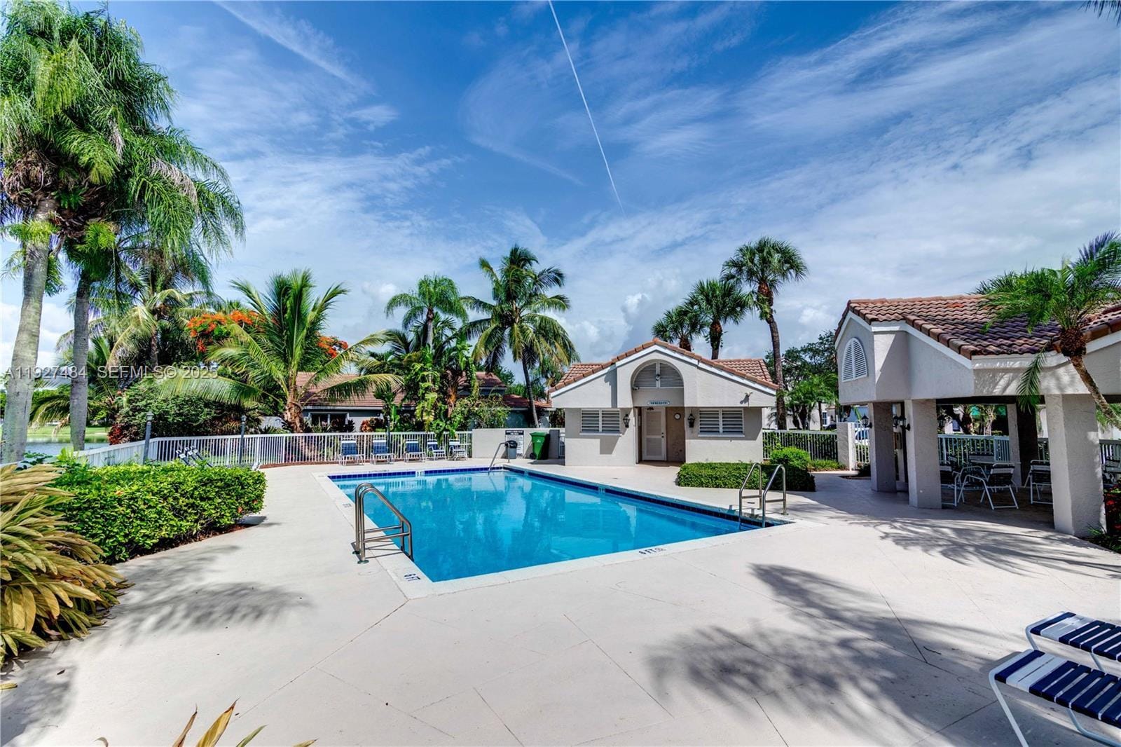 Building Photo - 1501 SW 149th Ave