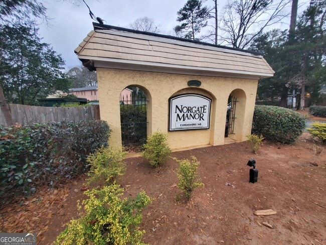 Building Photo - 2396 Lawrenceville Hwy