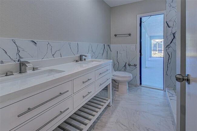 Building Photo - 7379 Snow Dr