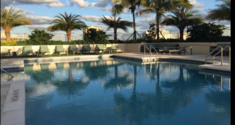 Building Photo - 3000 Coral Wy