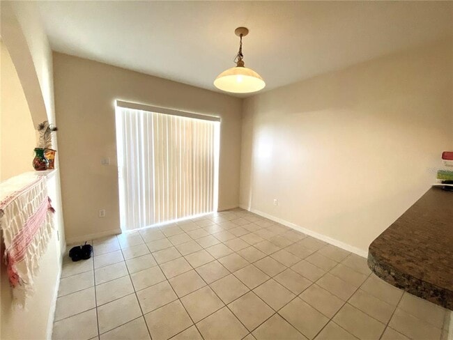 Building Photo - 2044 Portcastle Cir