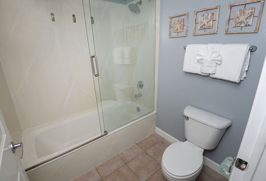 Building Photo - 104 Gulfside Ct