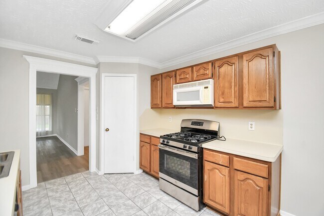 Building Photo - 14810 Cypress Ridge Dr