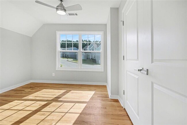 Building Photo - 3185 Tackett Rd