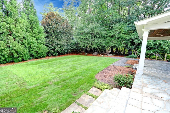 Building Photo - 1178 Chambord Way NE