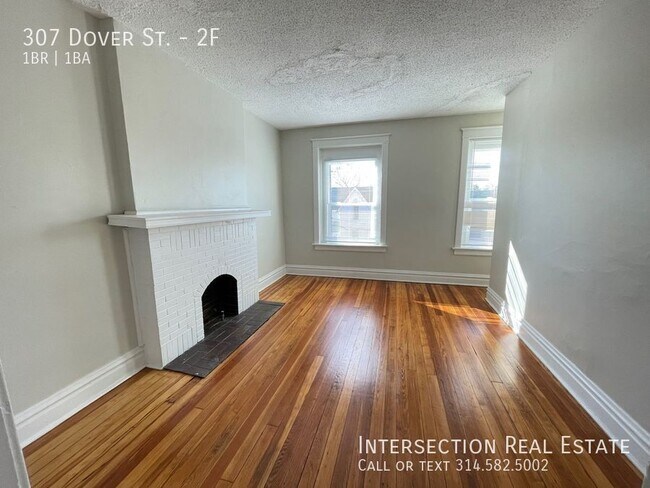 Building Photo - 307 Dover St