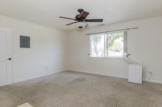 Building Photo - 3097 Forbes Ave