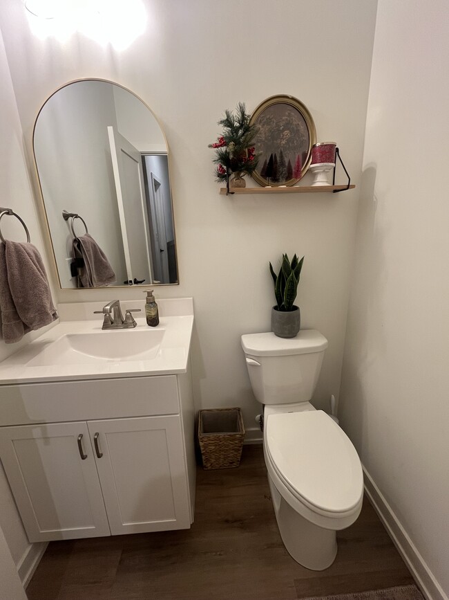 Building Photo - 2240 N Traveller Dr