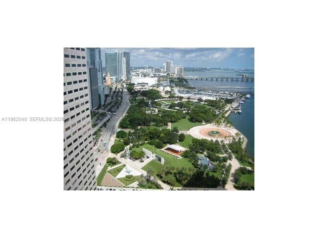 Building Photo - 325 S Biscayne Blvd