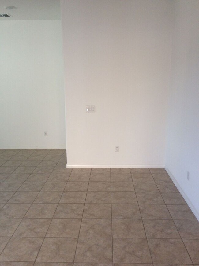 Building Photo - 2 Bedroom 1 Bath for rent in Loma Linda PLEASE READ DESCRIPTION