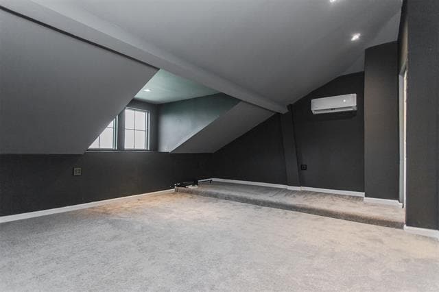 Building Photo - 2103 Meadow Park Dr