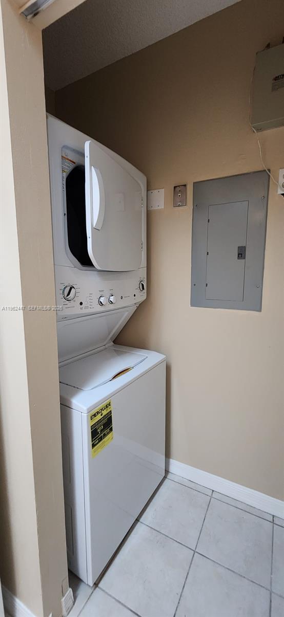 Building Photo - 10300 Fox Trail Rd S