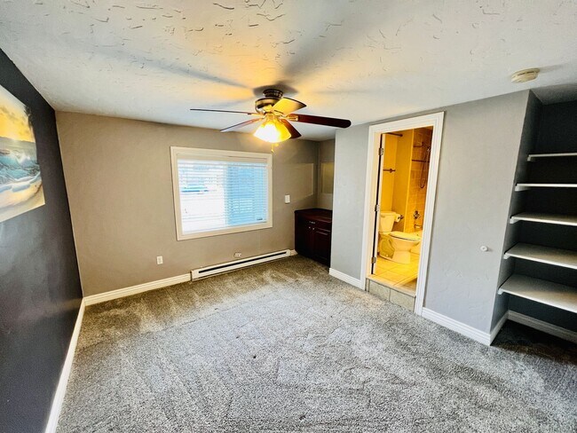 Building Photo - UNIVERSITY HILLS, CHARMING RANCH HOME, UPDATES THROUGHOUT, 3 BED, LARGE YARD, DECK AND PERGOLA .