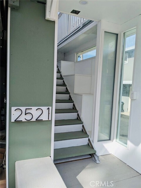 Building Photo - 2521 Seaview Ave