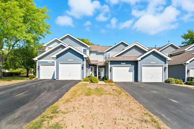 Primary Photo - 519 Woodcrest Dr