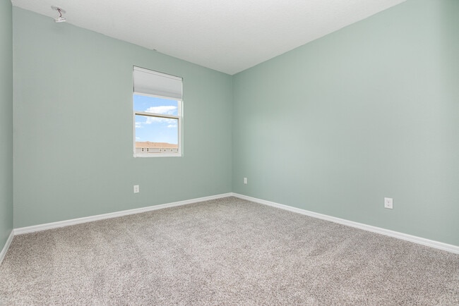 Building Photo - 11638 Woodleaf Dr