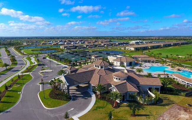 Building Photo - 17520 Gawthrop Dr