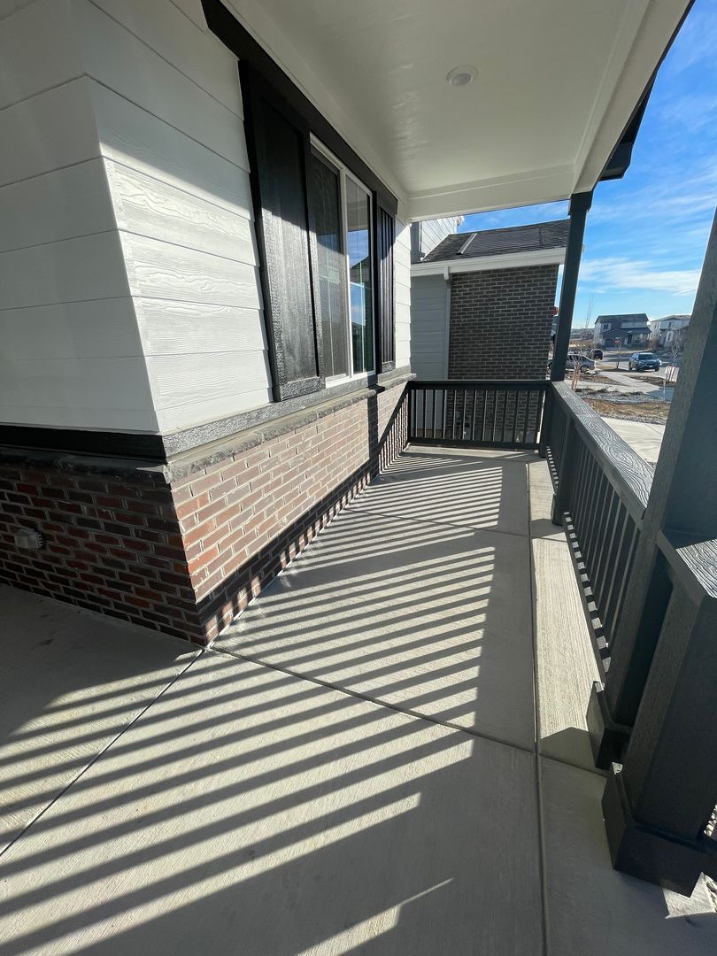 Building Photo - 1361 Brookfield Pl