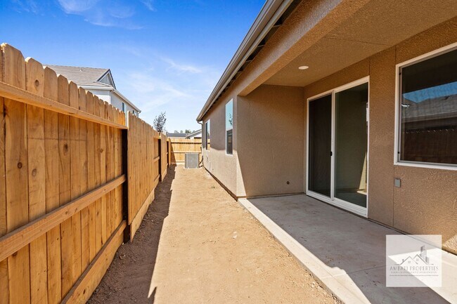 Building Photo - Brand New Four Bedroom Home with Solar!