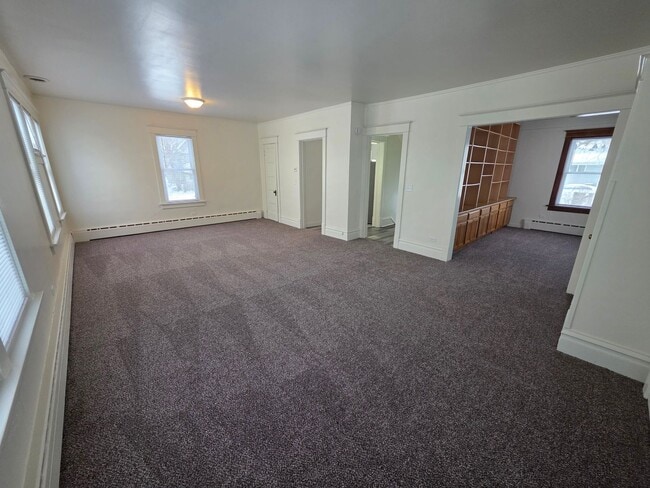 Building Photo - 1350 Winnebago Ave