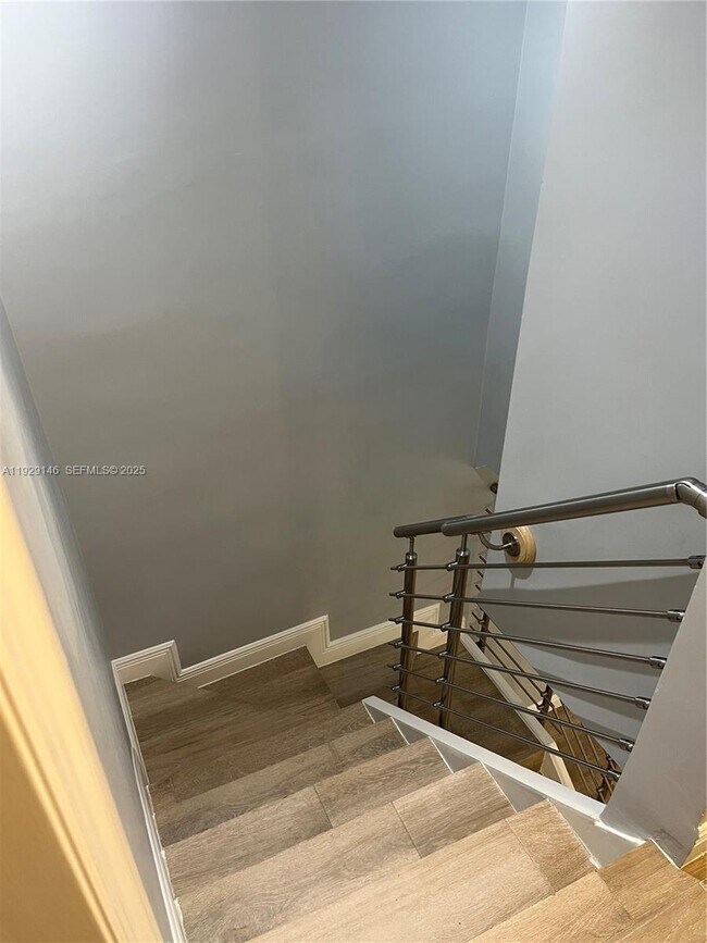 Building Photo - 8650 SW 67th Ave