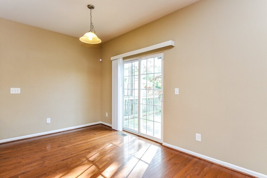 Building Photo - 5139 Arbor Chase Dr