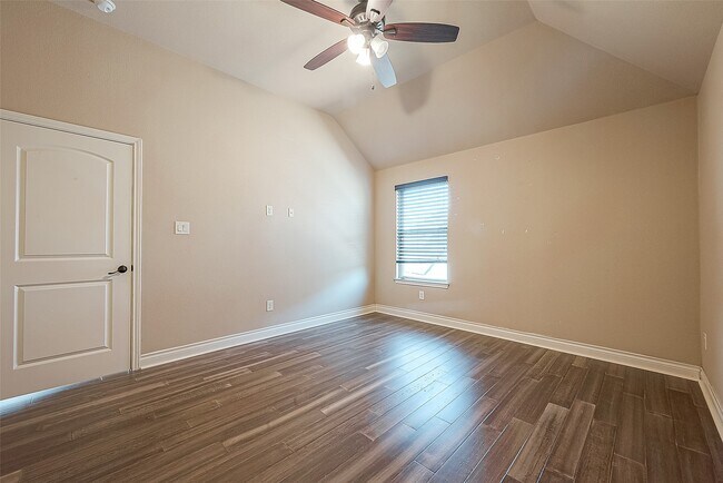 Building Photo - 22335 Slate Oaks Ln