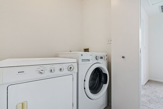 Building Photo - Portside Village Life on Benicia Marina