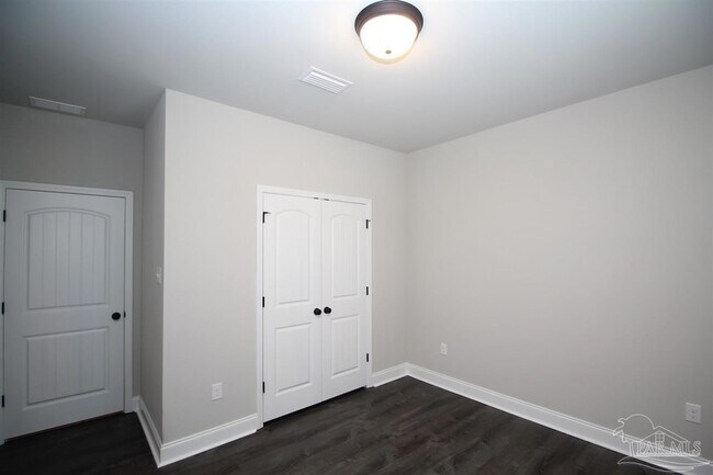 Building Photo - 8809 Bellawood Cir