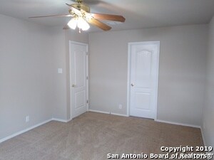 Building Photo - 6114 Lakeview Ct