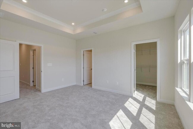 Building Photo - 9287 Tanfield Dr