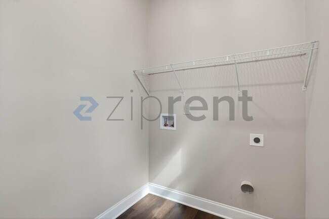 Building Photo - 3271 Cooper Bridge Rd