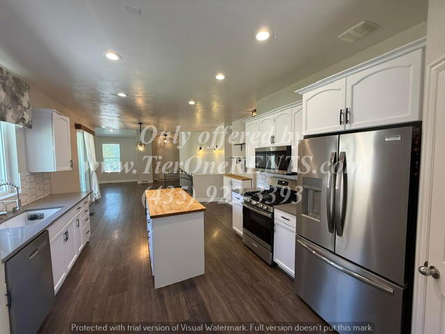Building Photo - NO DEPOSIT option available for qualified renters!