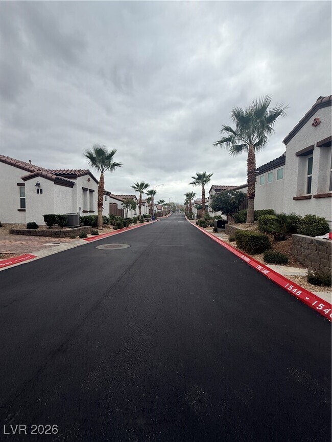 Building Photo - 1542 Tilman Ln