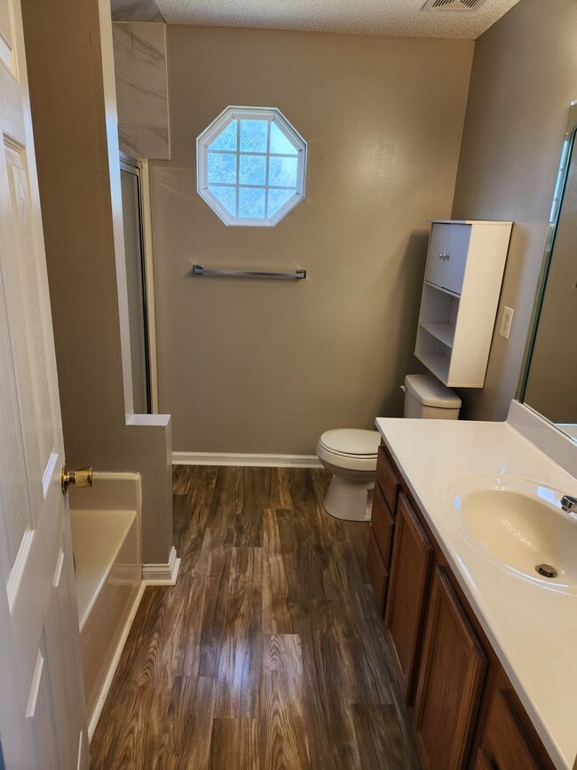 Building Photo - 306 Haverhill Cir
