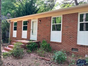 Building Photo - 3BR, 1BA Ranch Style Home in Durham